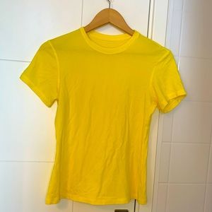 Lululemon Lightweight workout t-shirt